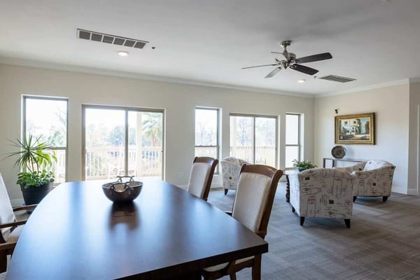 AL_Living_Room